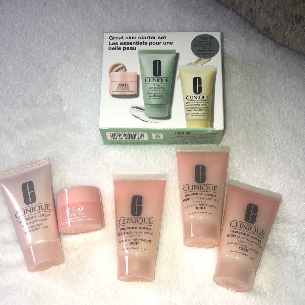 Clinique Moisture Surge Starter Set.